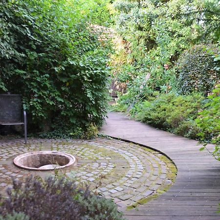 Gaestezimmer Mit Garten In Fischeln Krefeld Esterno foto