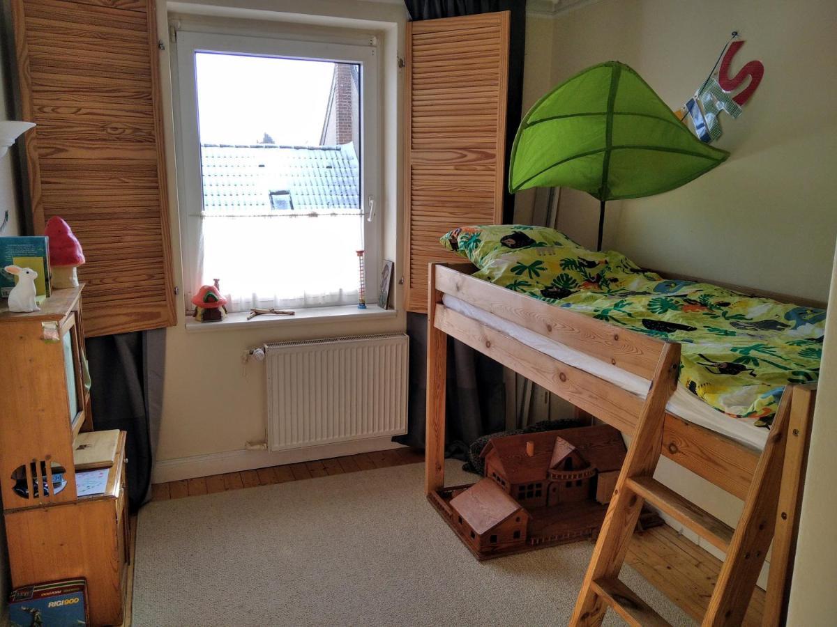 Gaestezimmer Mit Garten In Fischeln Krefeld Esterno foto