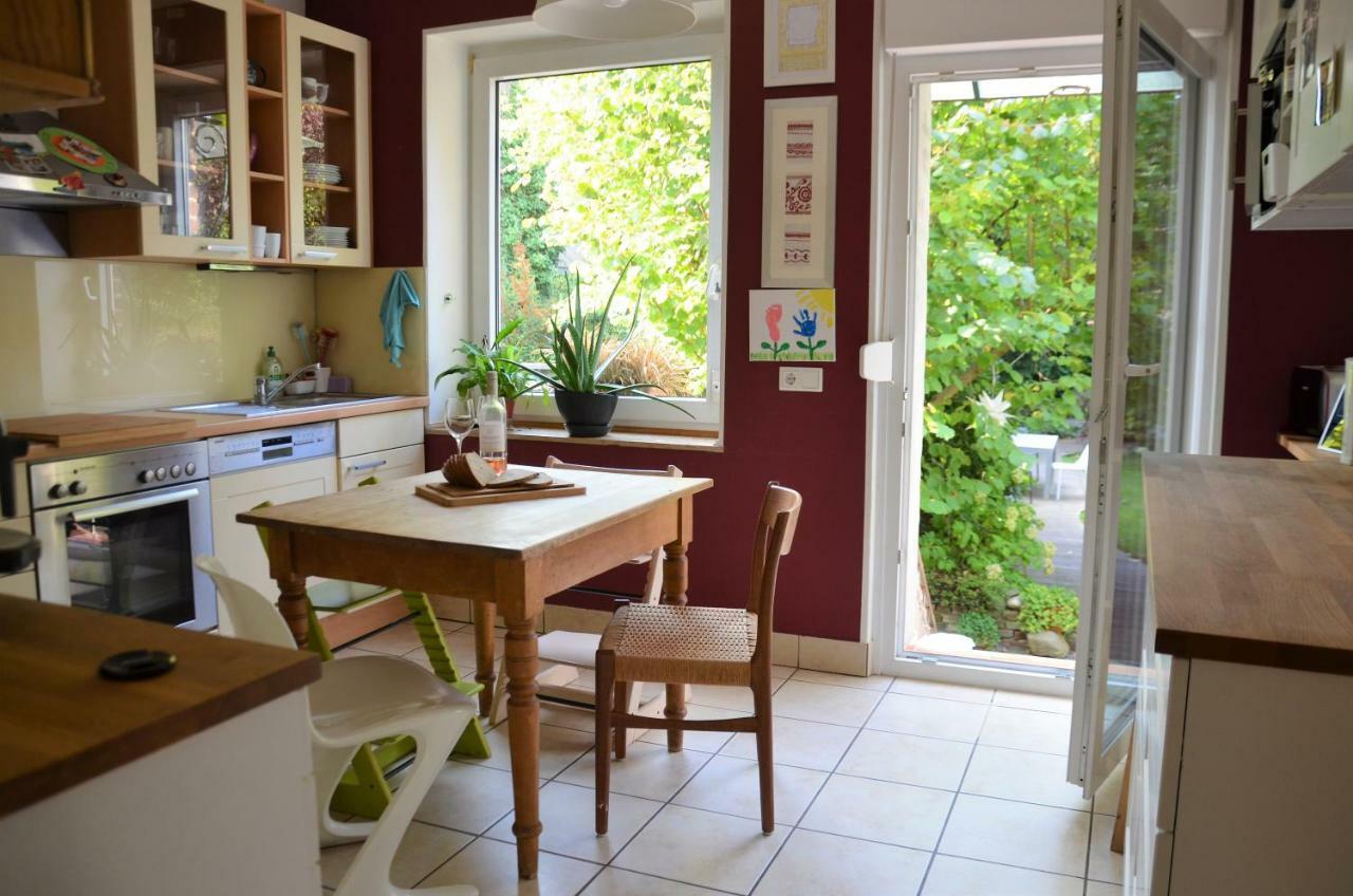 Gaestezimmer Mit Garten In Fischeln Krefeld Esterno foto